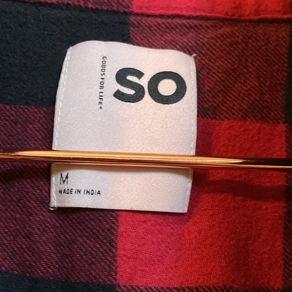 Button down flannel - Picture 2 of 3